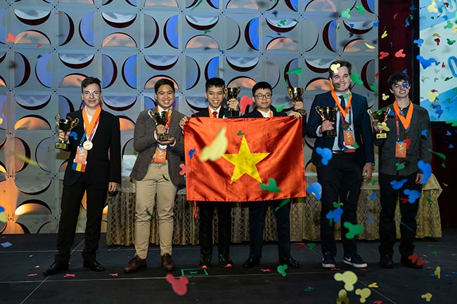 Six winners of the Microsoft World Championship pictured holding trophies